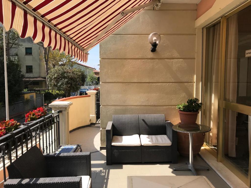 Hotel Perla Verde Rimini Ngoại thất bức ảnh